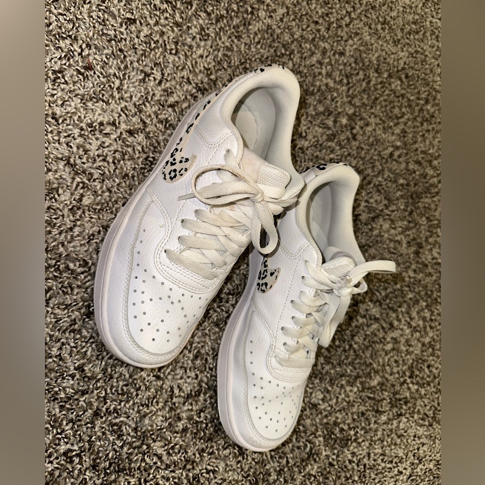 Nike’s - size 7